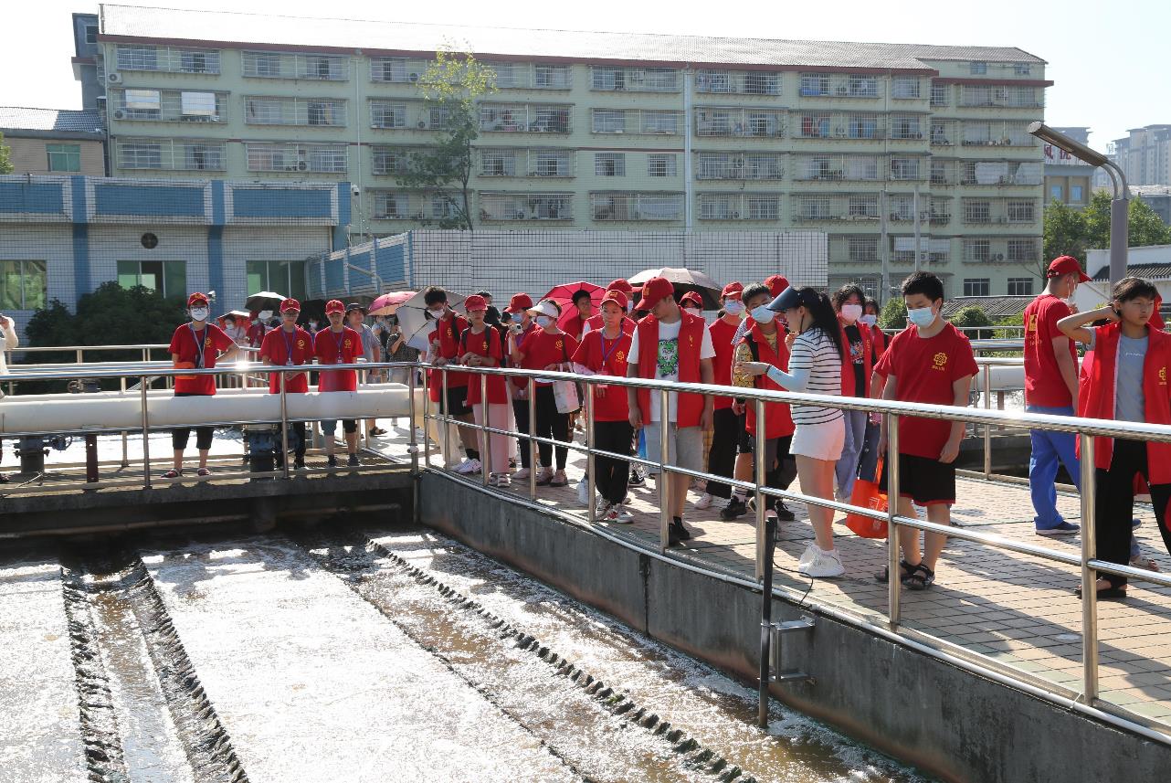 1660896532892026334.jpg 1660896532892026334.jpg