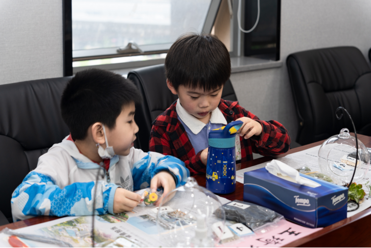 1662509778604026186.png 11.png