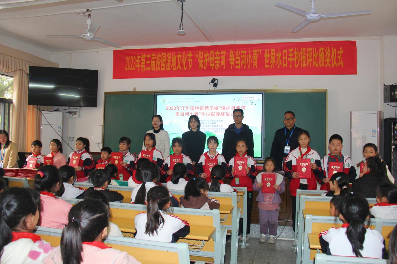 1679969900928061439.jpg 1679969900928061439.jpg