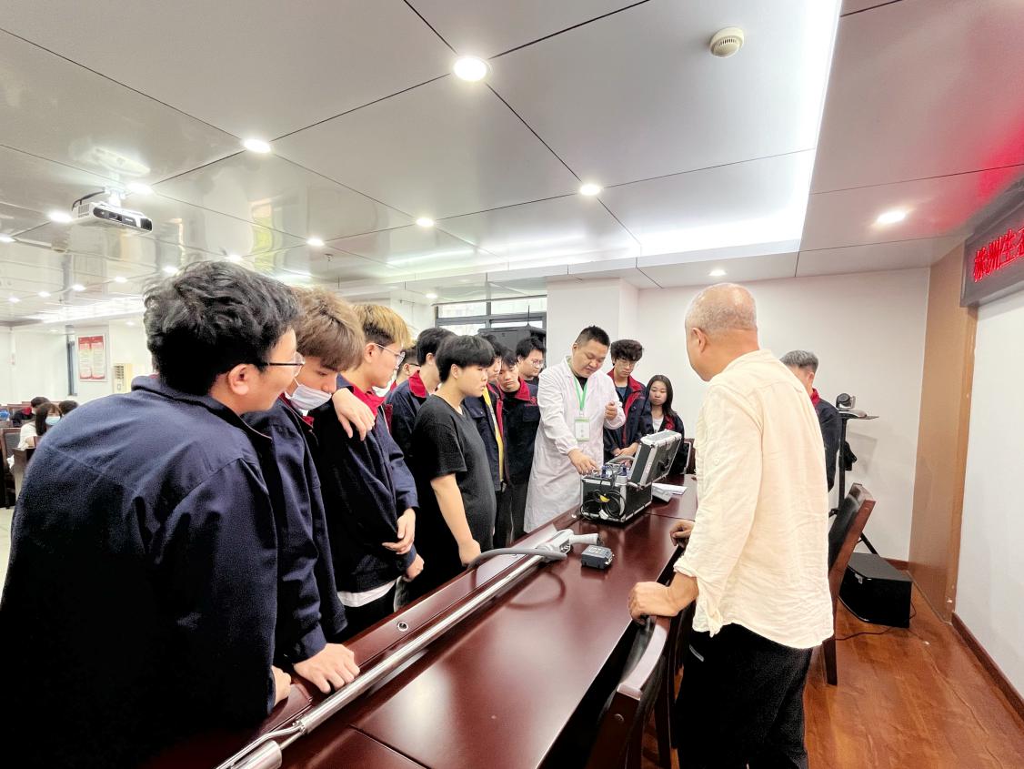 1684373509715030449.jpg 1684373509715030449.jpg