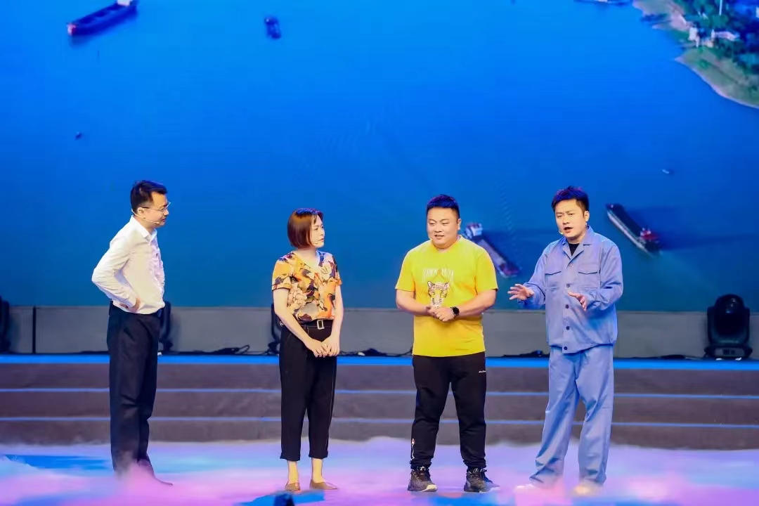 1685930318448026081.jpg 1685930318448026081.jpg