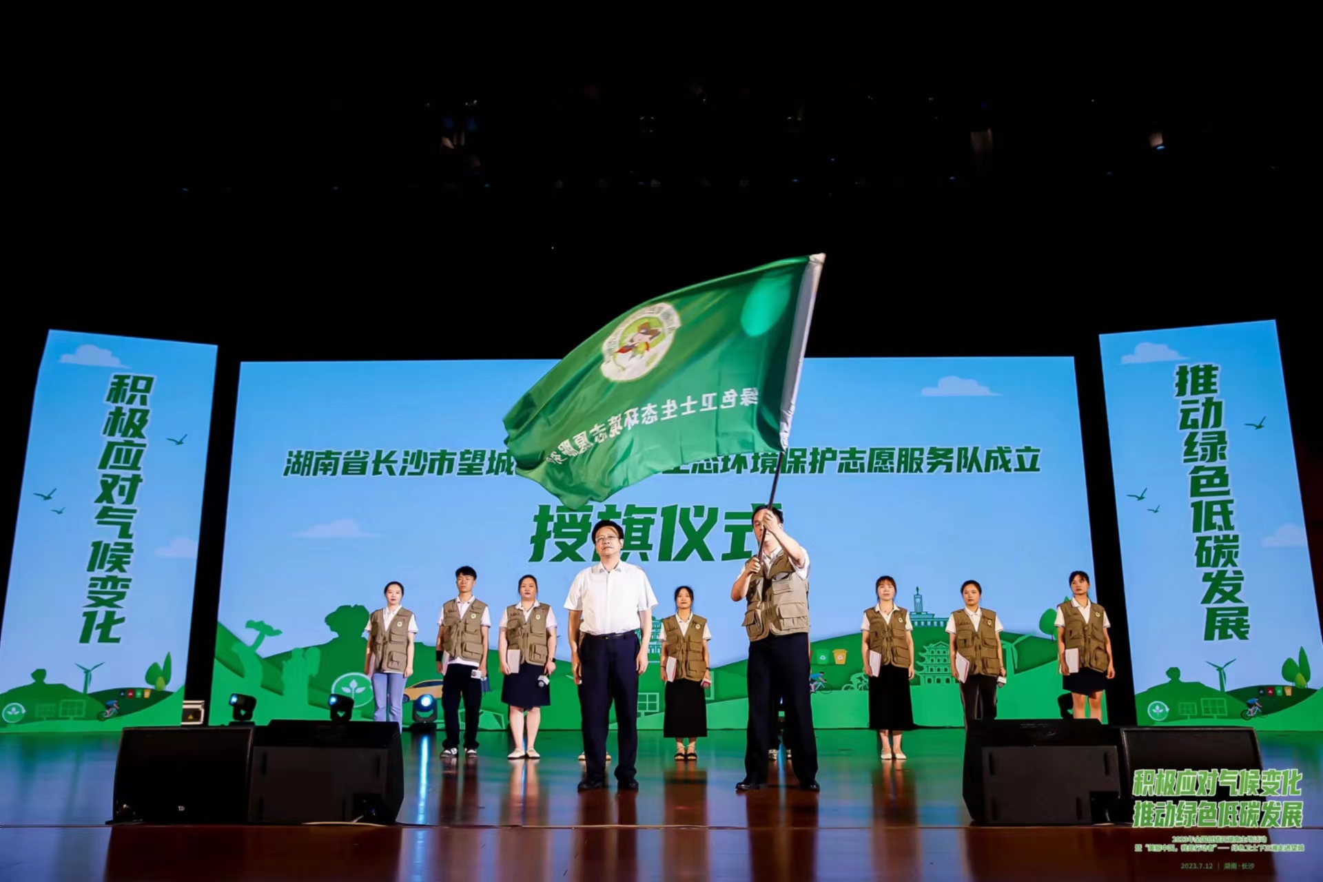 1689153568415085822.jpg 1689153568415085822.jpg