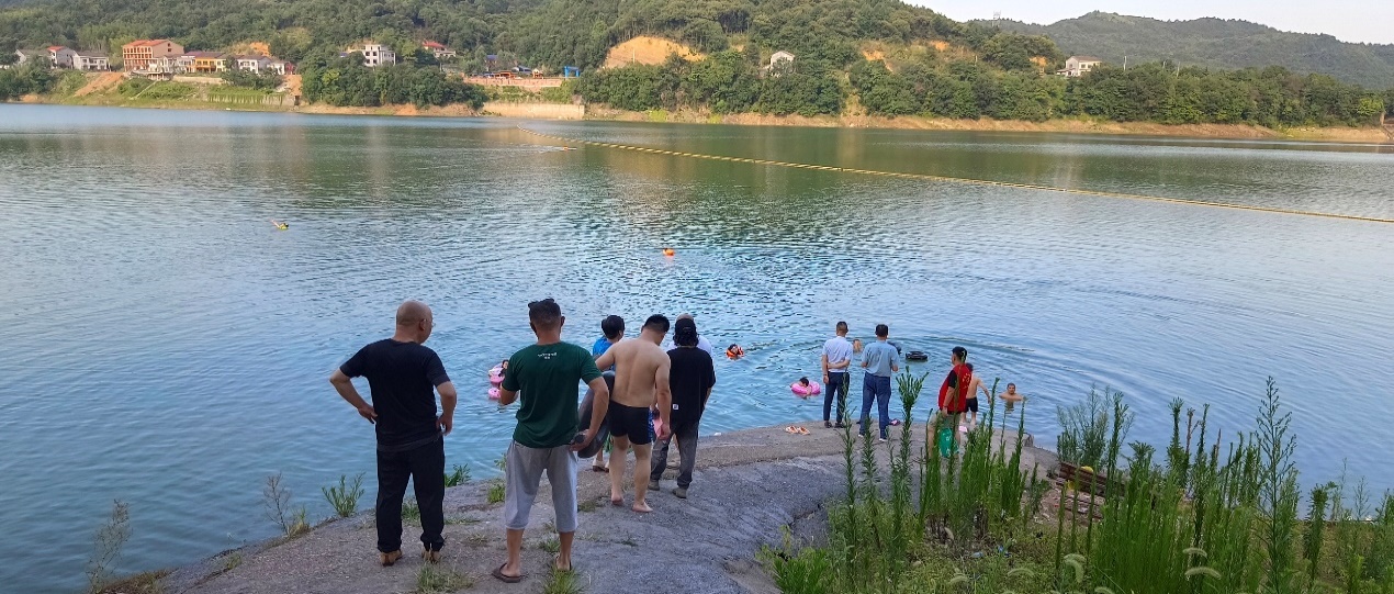 1689300512672003201.jpg 1689300512672003201.jpg