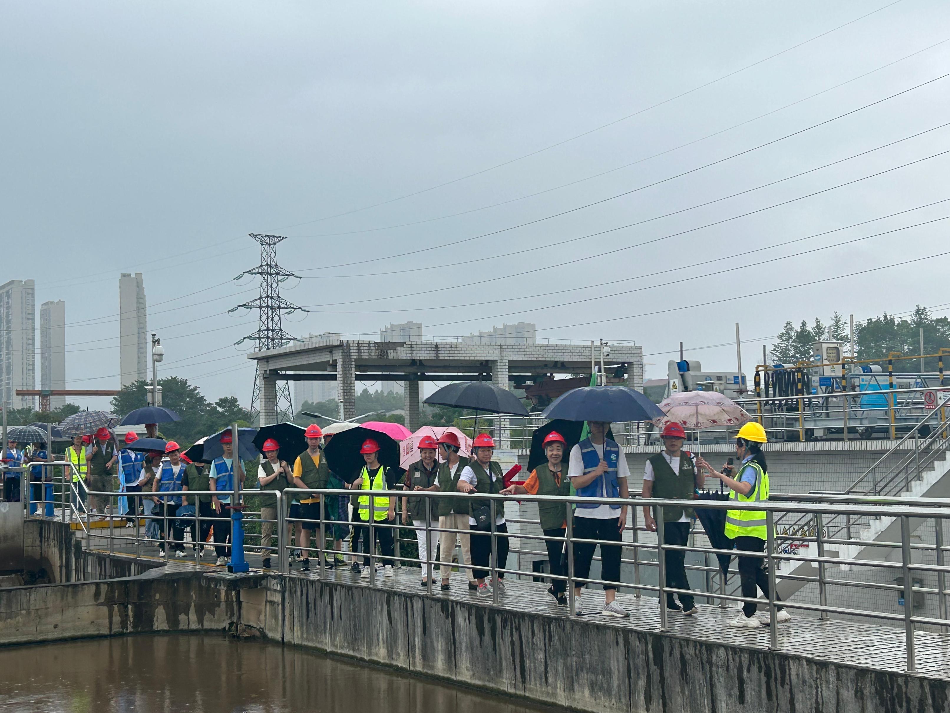 1691054545855007465.jpg 1691054545855007465.jpg