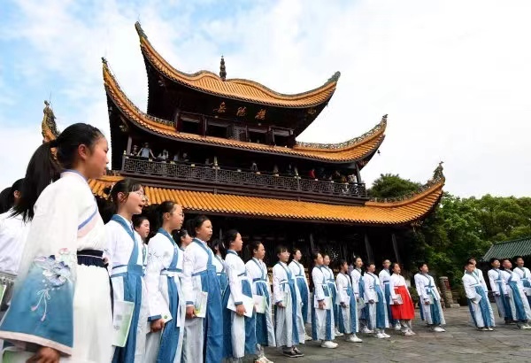 1696904811064038319.jpg 1696904811064038319.jpg