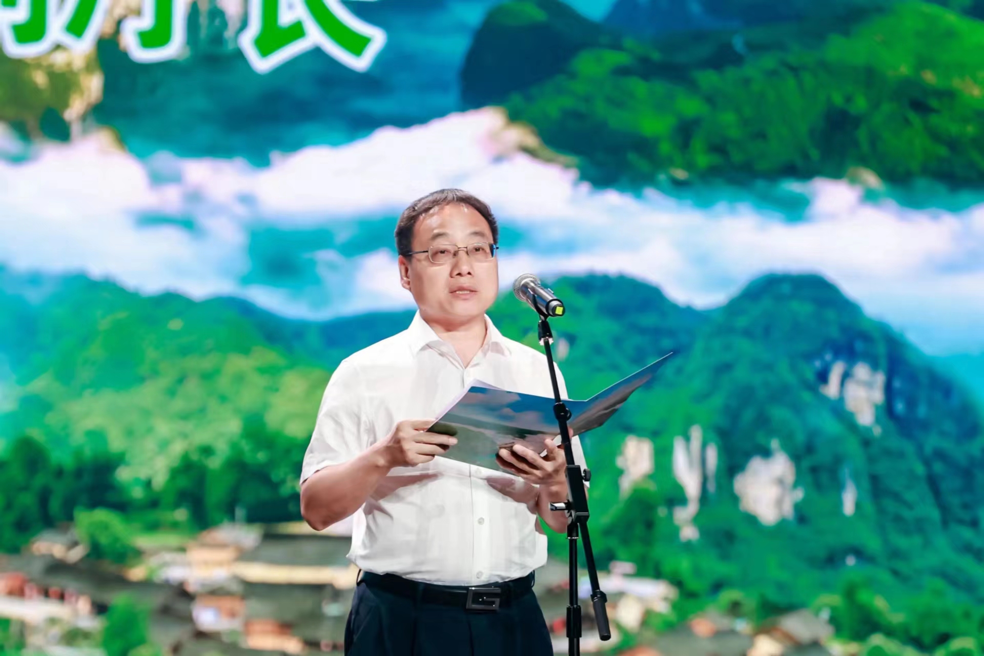 1717493774755086529.jpg 1717493774755086529.jpg