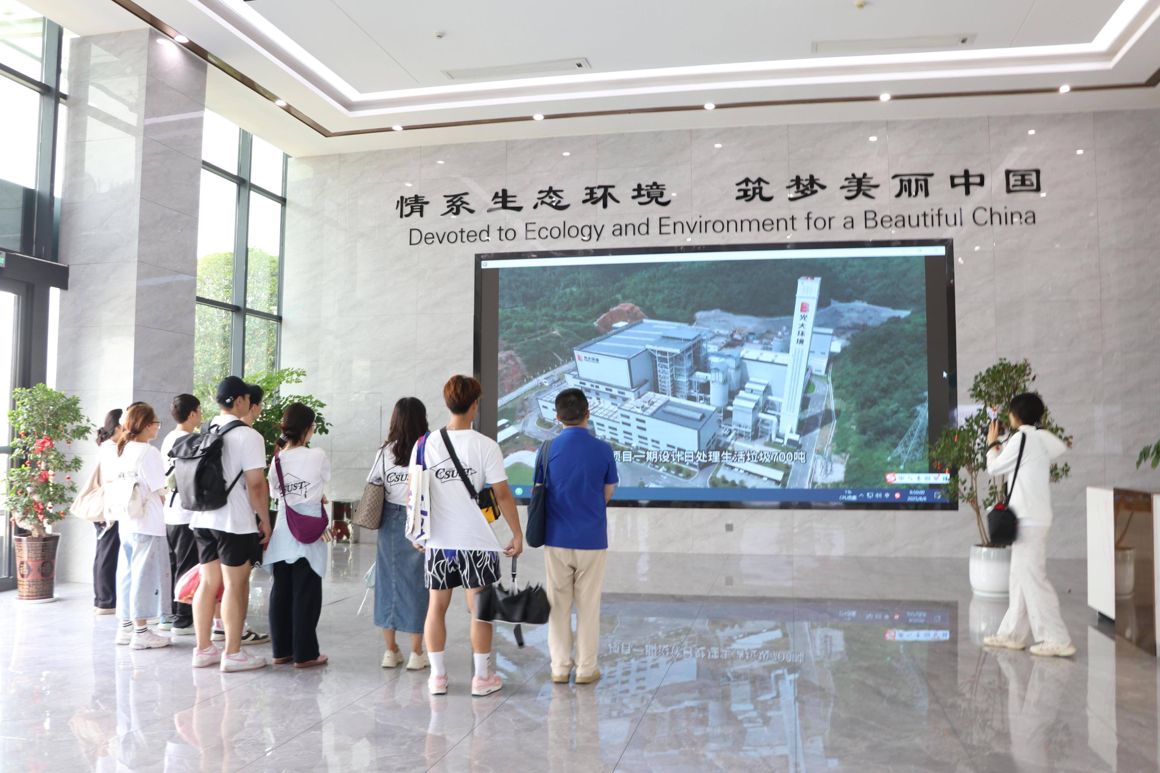 1756717144875042264.jpg 1756717144875042264.jpg